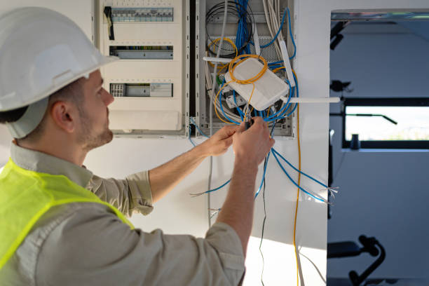 Best Affordable Electrician  in Spencer, IA
